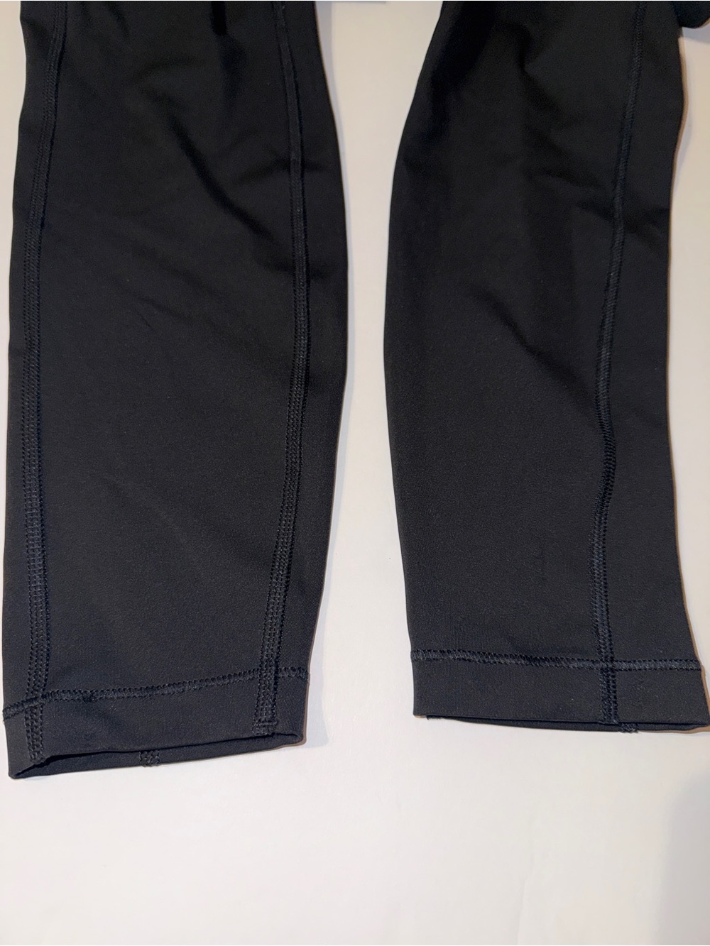 Athleta Ultimate Stash Pocket Tight Leggings Black M Full Length - Picture 6 of 15